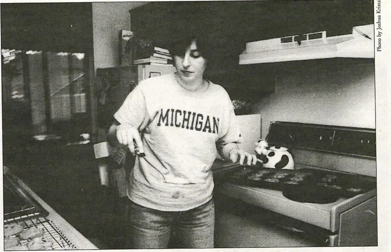 Photo of younger Kari Alderman